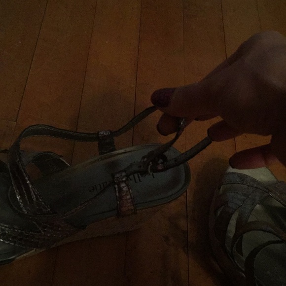 Kelly and Katie Wedges/platforms - Picture 8 of 8